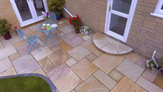 Golden Fossil Classic Sandstone Paving Slabs