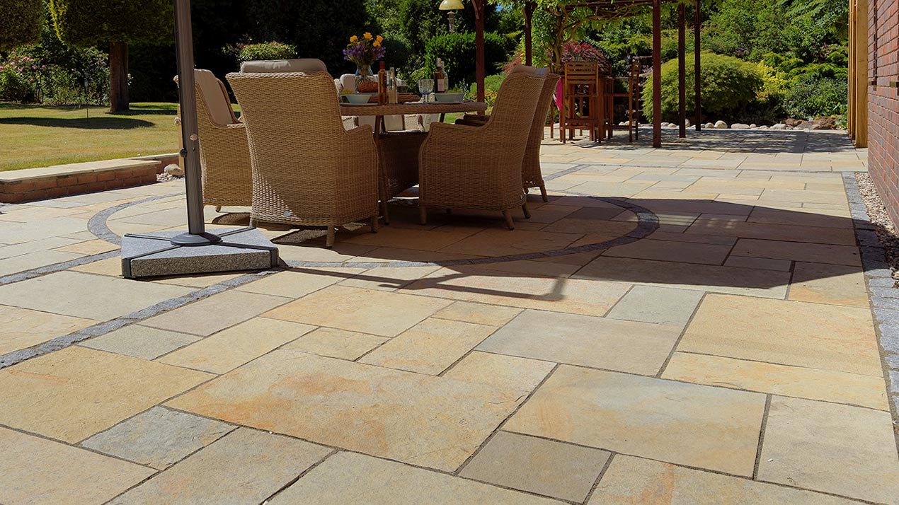 Standard jointed Abbey Limestone paving which has a straight sawn edge profile.