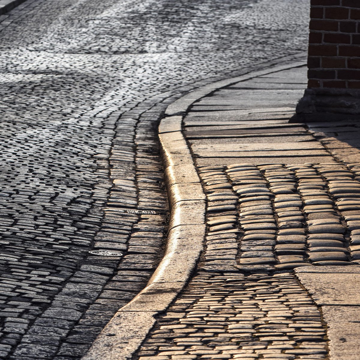 Cassie (Cobbled Street)