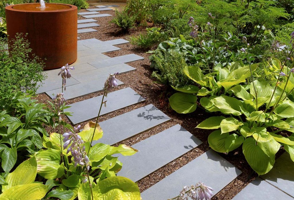 garden path with stepping stones
