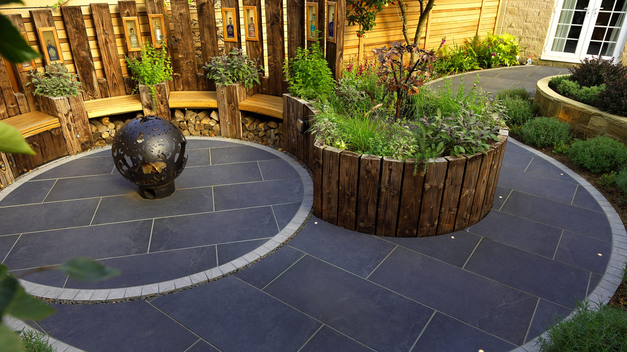 Custom Paving Design - Dolomite Slate Circle