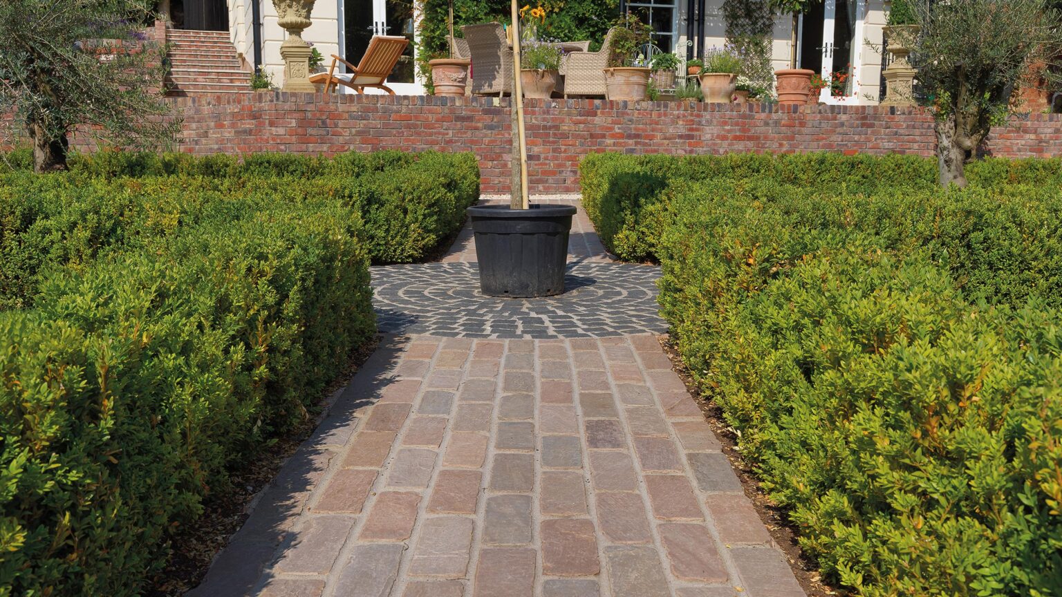 Formal Gardens - Paving