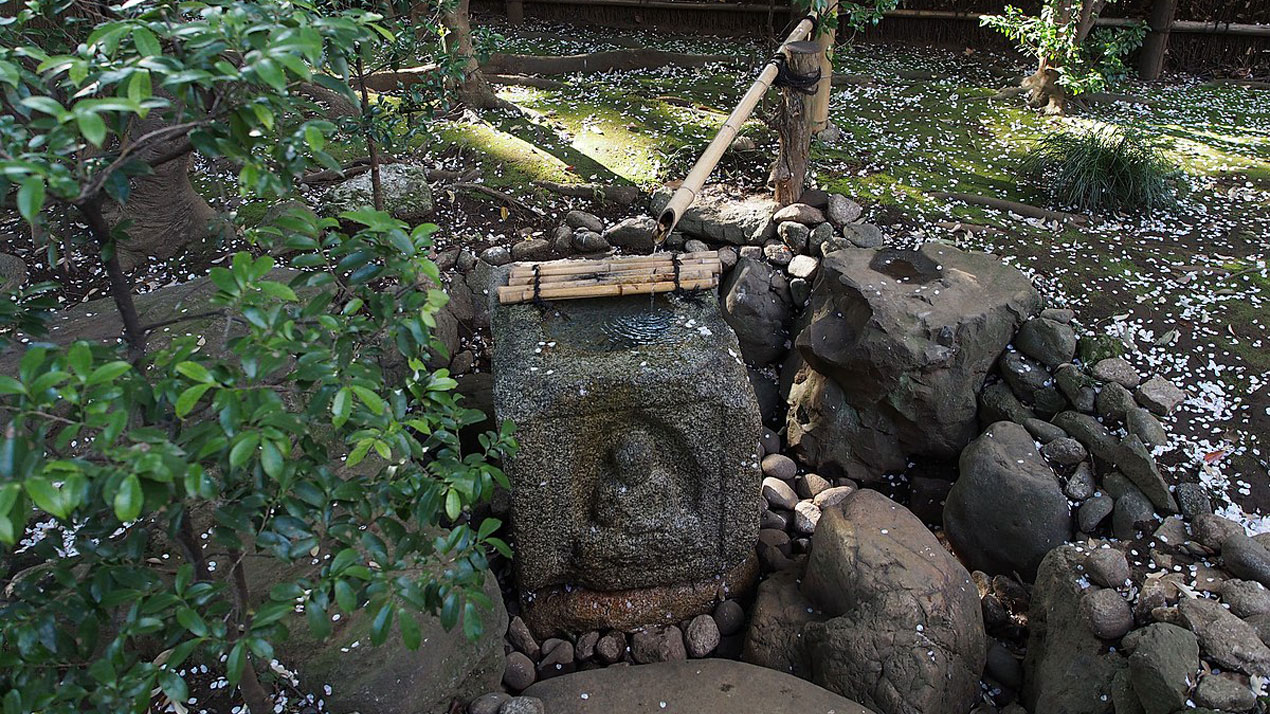 Ginkakuji-water-basin